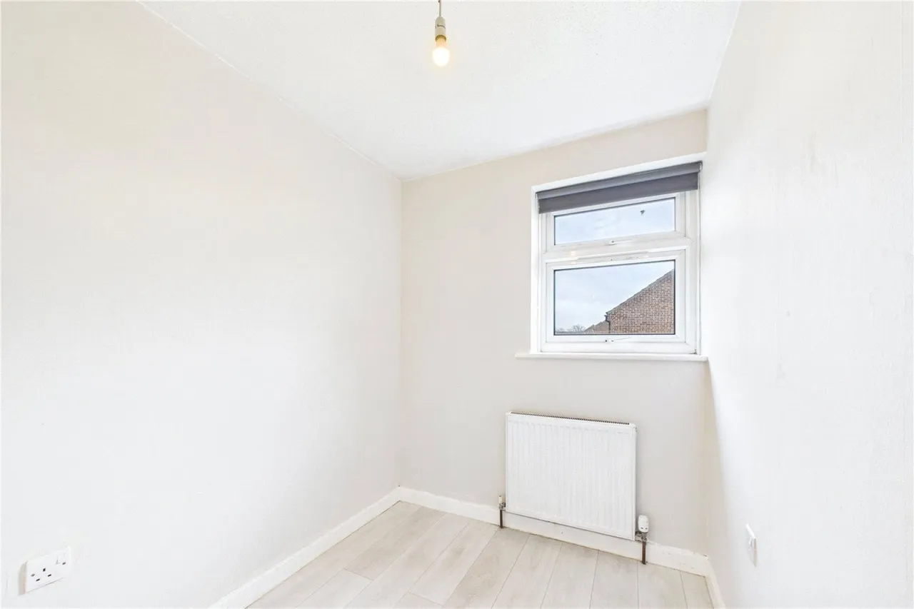 Browning Close, Thatcham, RG18, photo 8