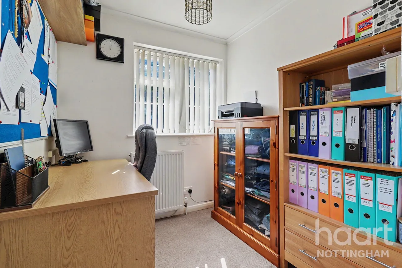 Haddon Close, Carlton, NG4, photo 12