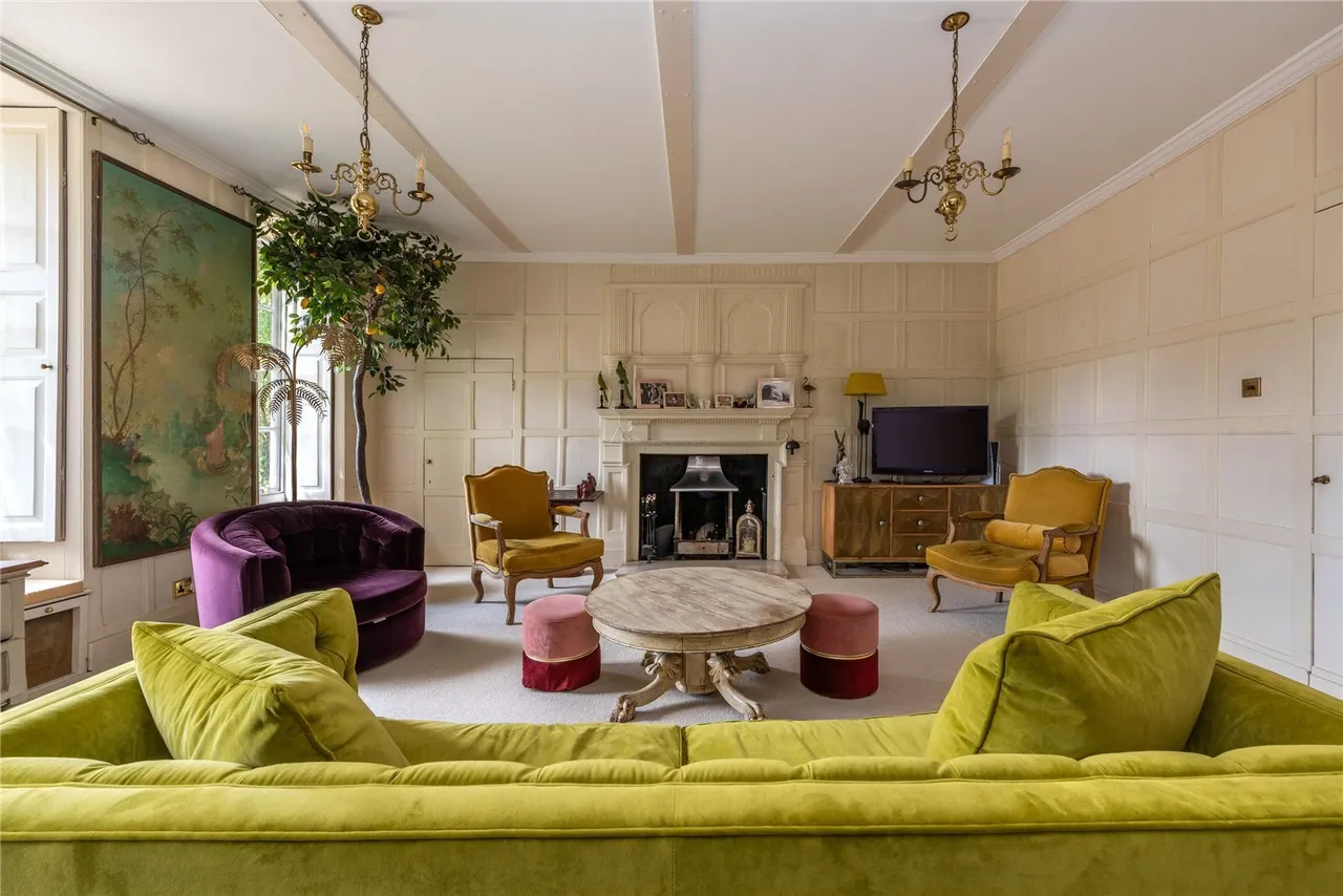 The Street, Betchworth, RH3, photo 14
