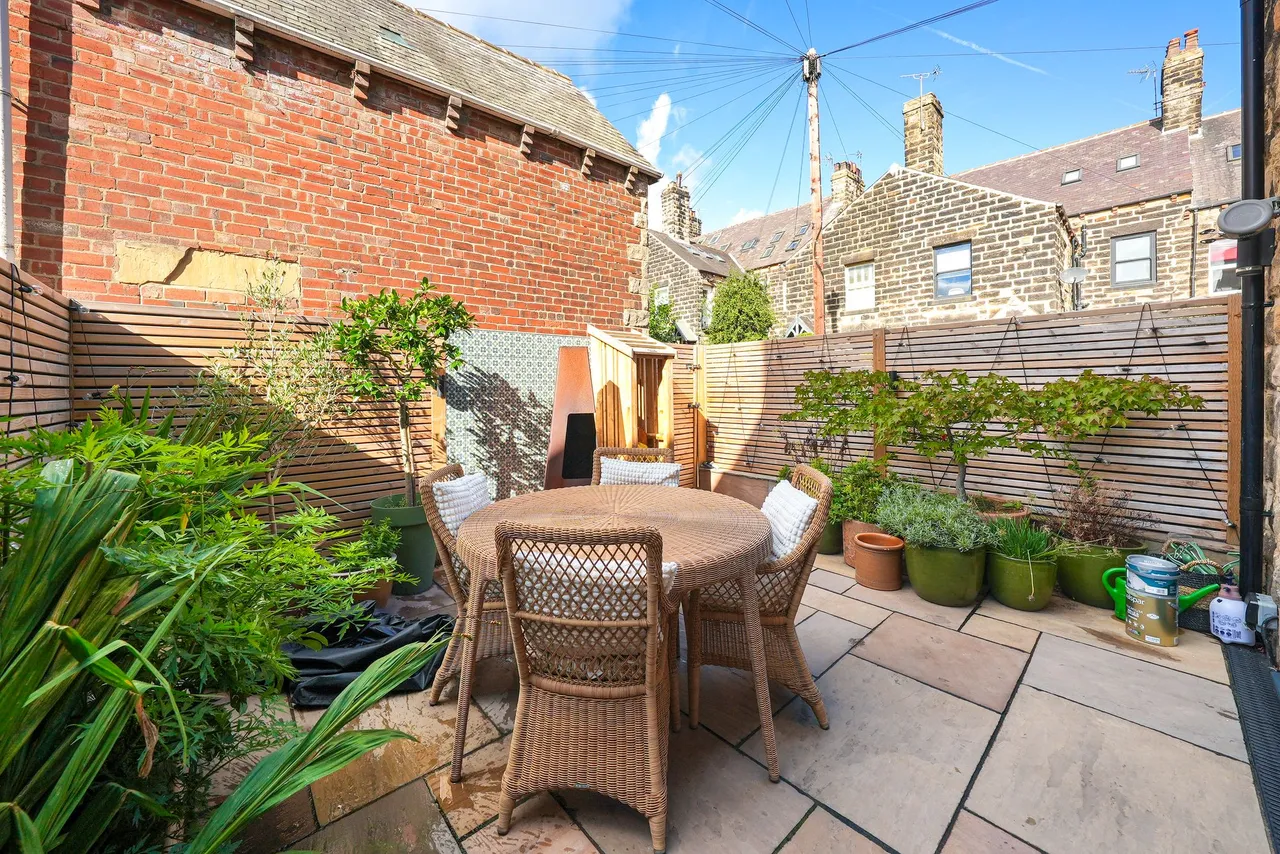 College Street, Harrogate, HG2, photo 25