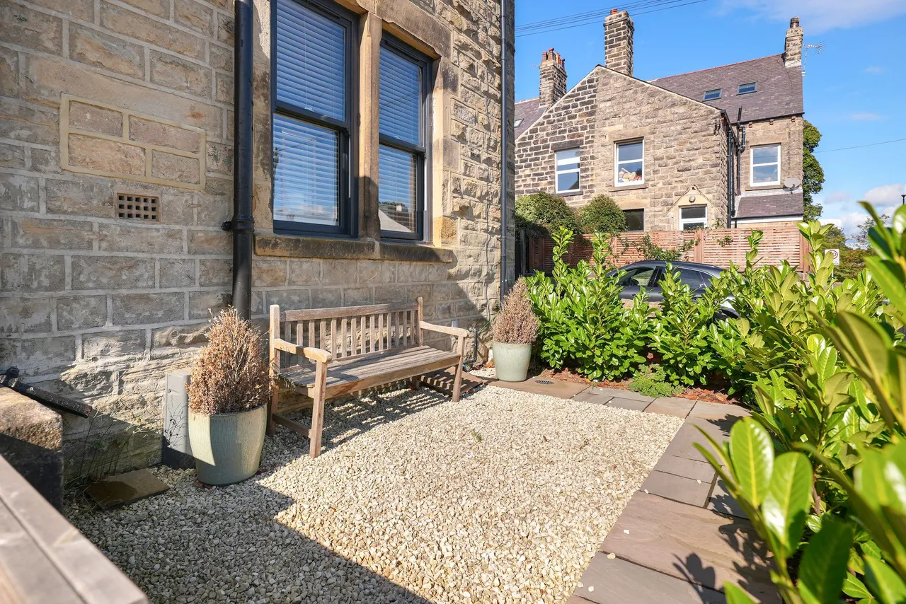 College Street, Harrogate, HG2, photo 31