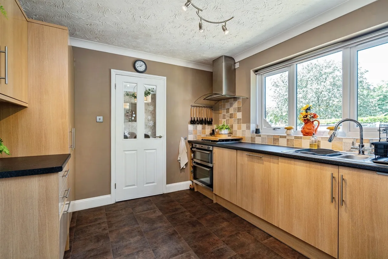 Fell Way, Bradwell, Great Yarmouth, photo 8