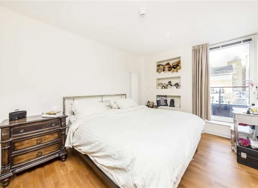 Basin Approach, Limehouse, E14, photo 5