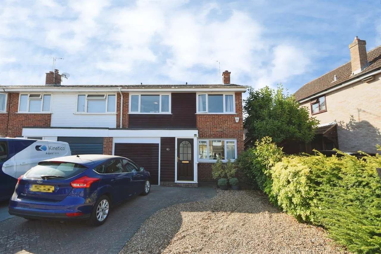 3 bed house for sale — Kidder Road, Rayne, BRAINTREE