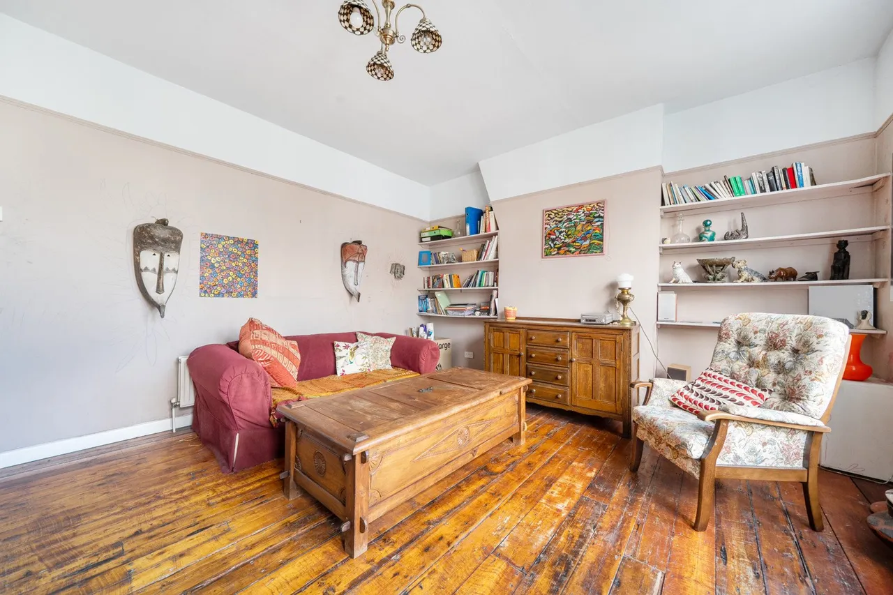 Knights Hill, SE27, photo 10