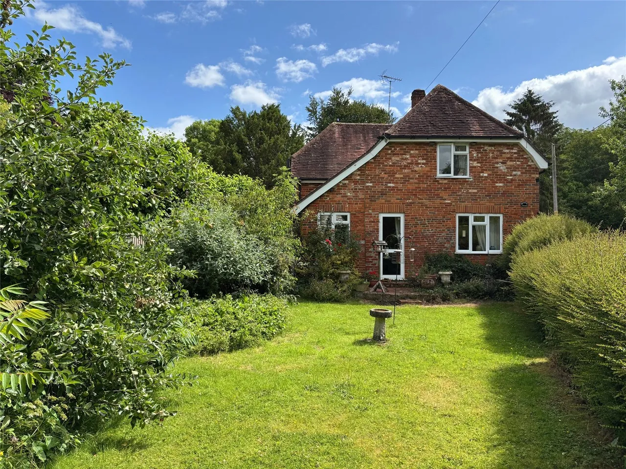 Minty's Hill, Rockbourne, Fordingbridge, SP6 3NA, photo 2
