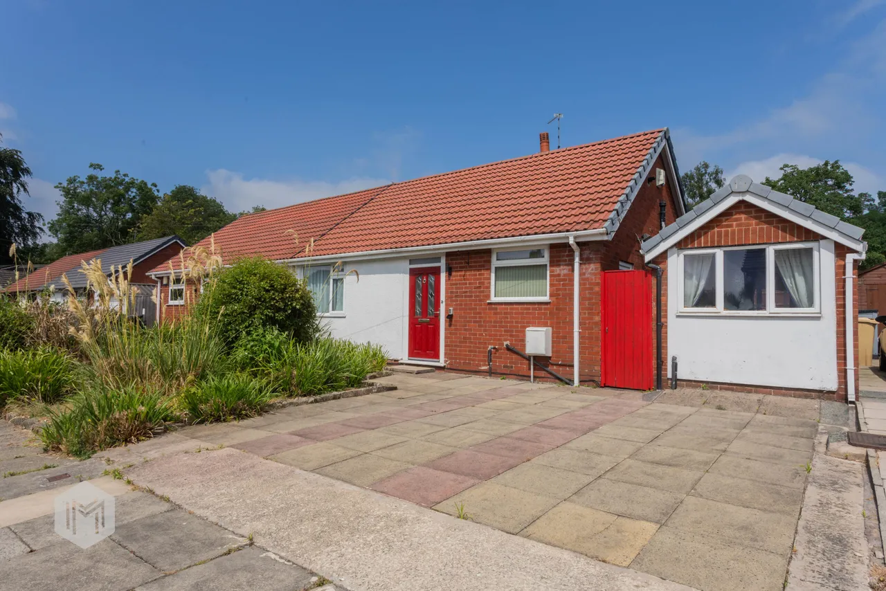 2 bed house for sale — Thorns Road, Bolton, BL1 6PD