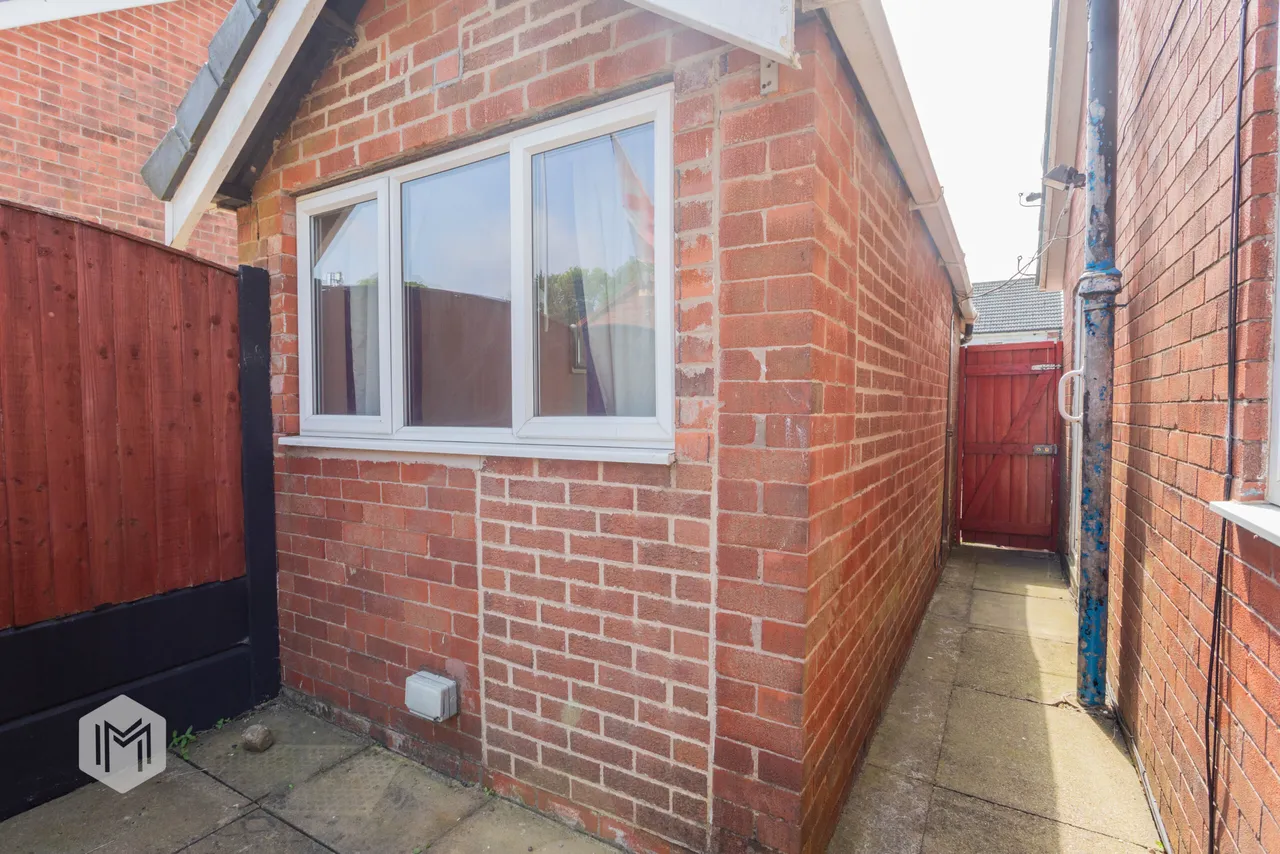 Thorns Road, Bolton, BL1 6PD, photo 21