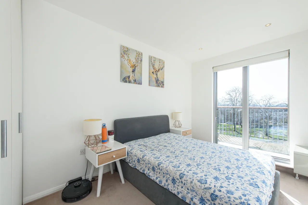 London, NW6, photo 11