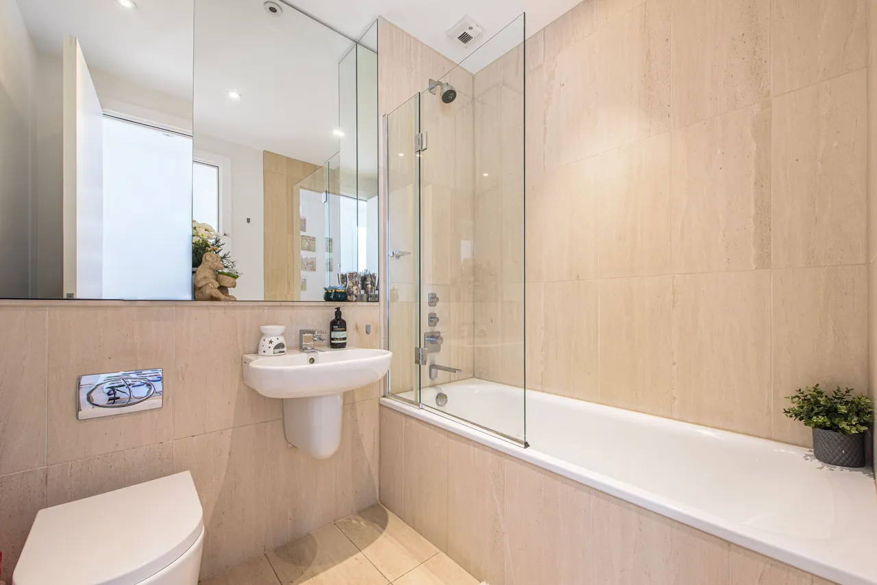 London, NW6, photo 12