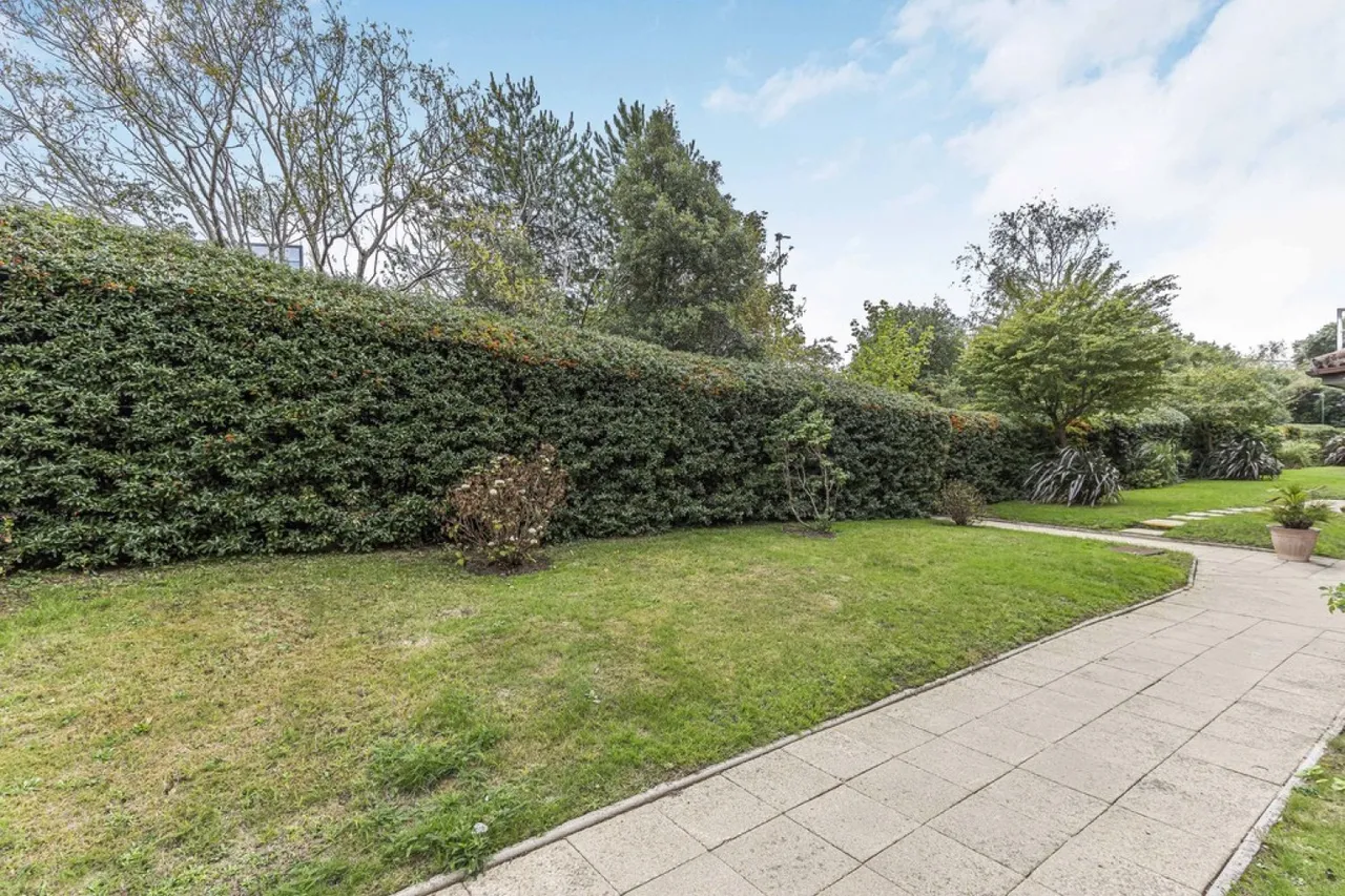 Lansdowne Gardens, Bournemouth, photo 4