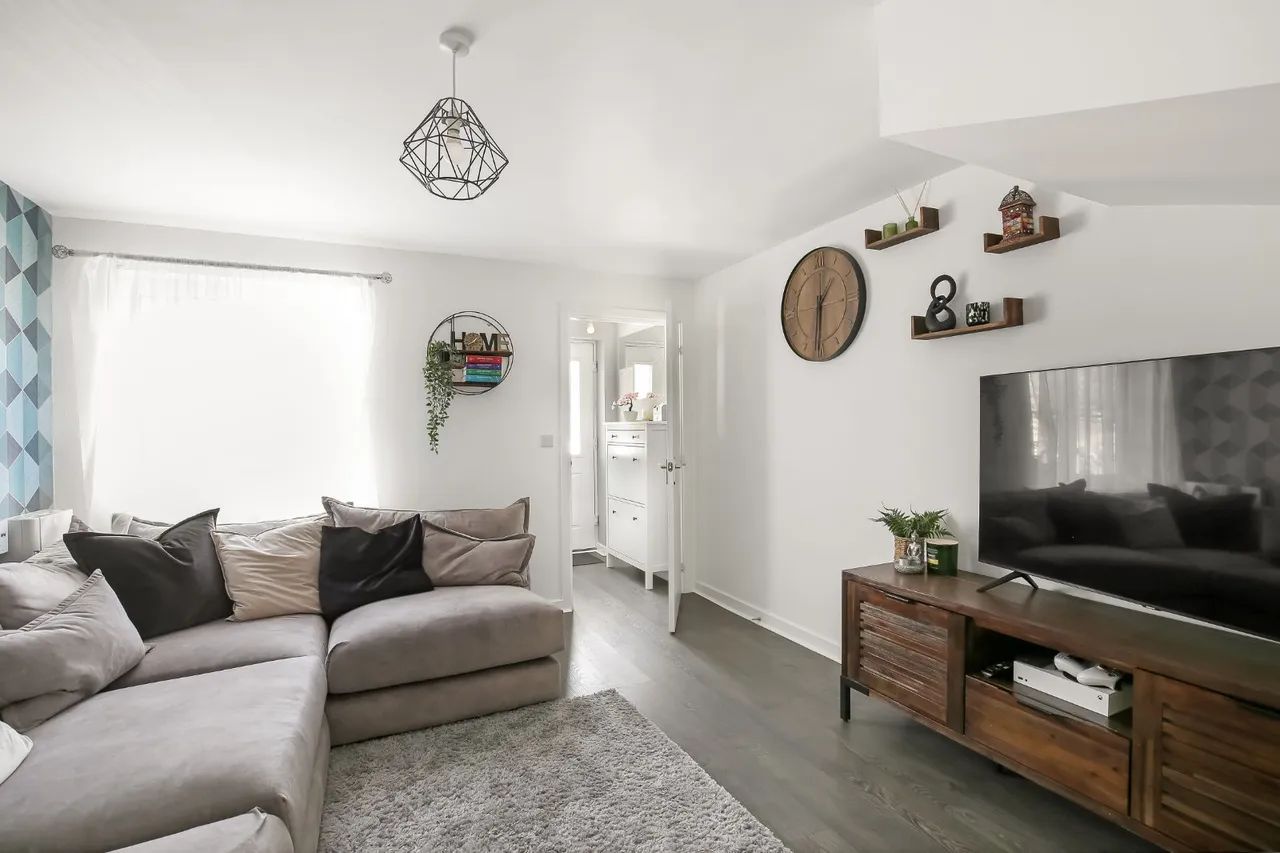 Ponting Place, Salisbury, Wiltshire, SP2 9FY, photo 5