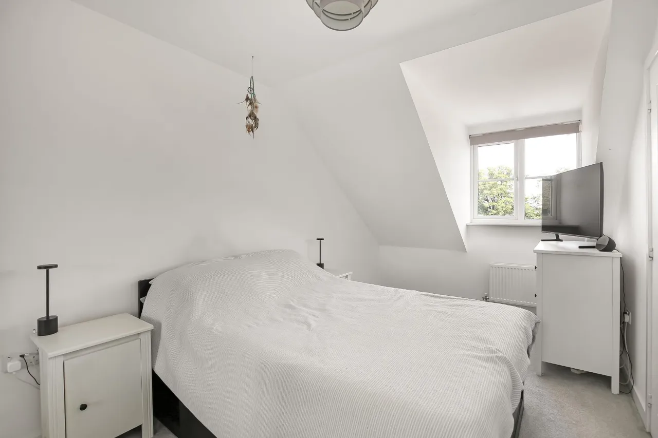 Ponting Place, Salisbury, Wiltshire, SP2 9FY, photo 6
