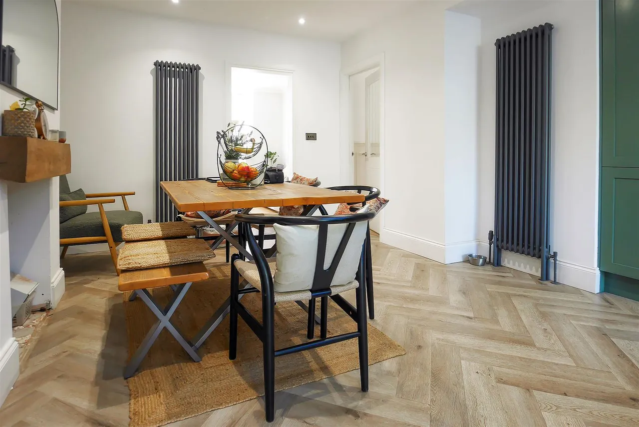 Sandfield Avenue, Wick, photo 8