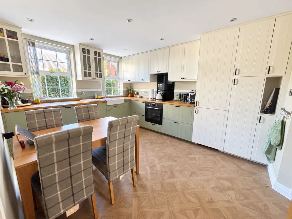 Turnbull Road, Fradley, WS13, photo 3