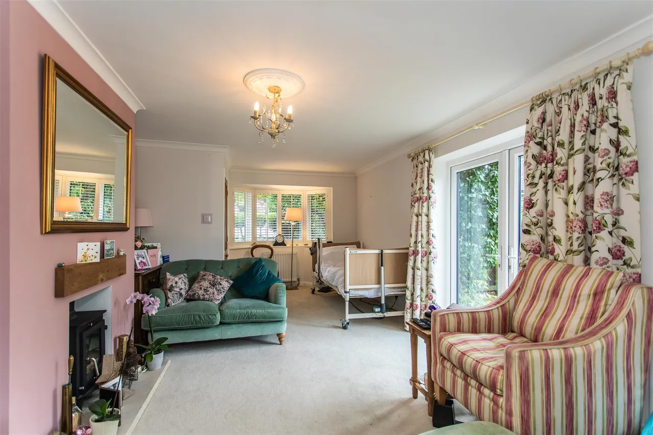 Claremont Rise, Uckfield, East Sussex, TN22 2AH, photo 16