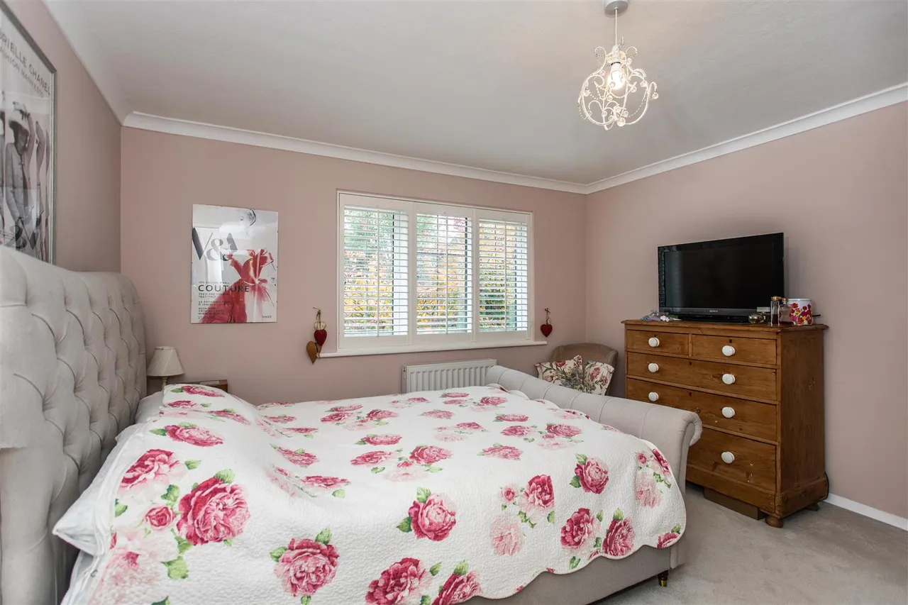 Claremont Rise, Uckfield, East Sussex, TN22 2AH, photo 25