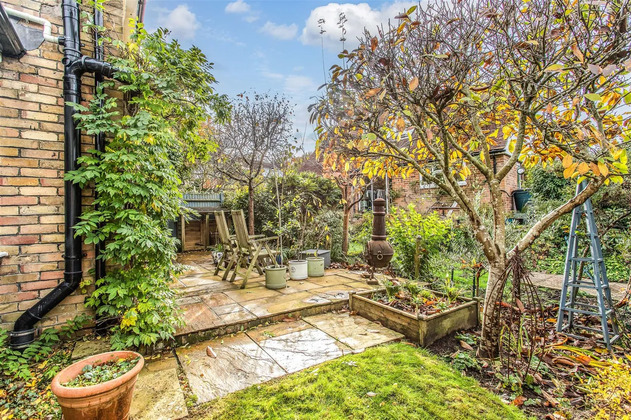 Claremont Rise, Uckfield, East Sussex, TN22 2AH, photo 28