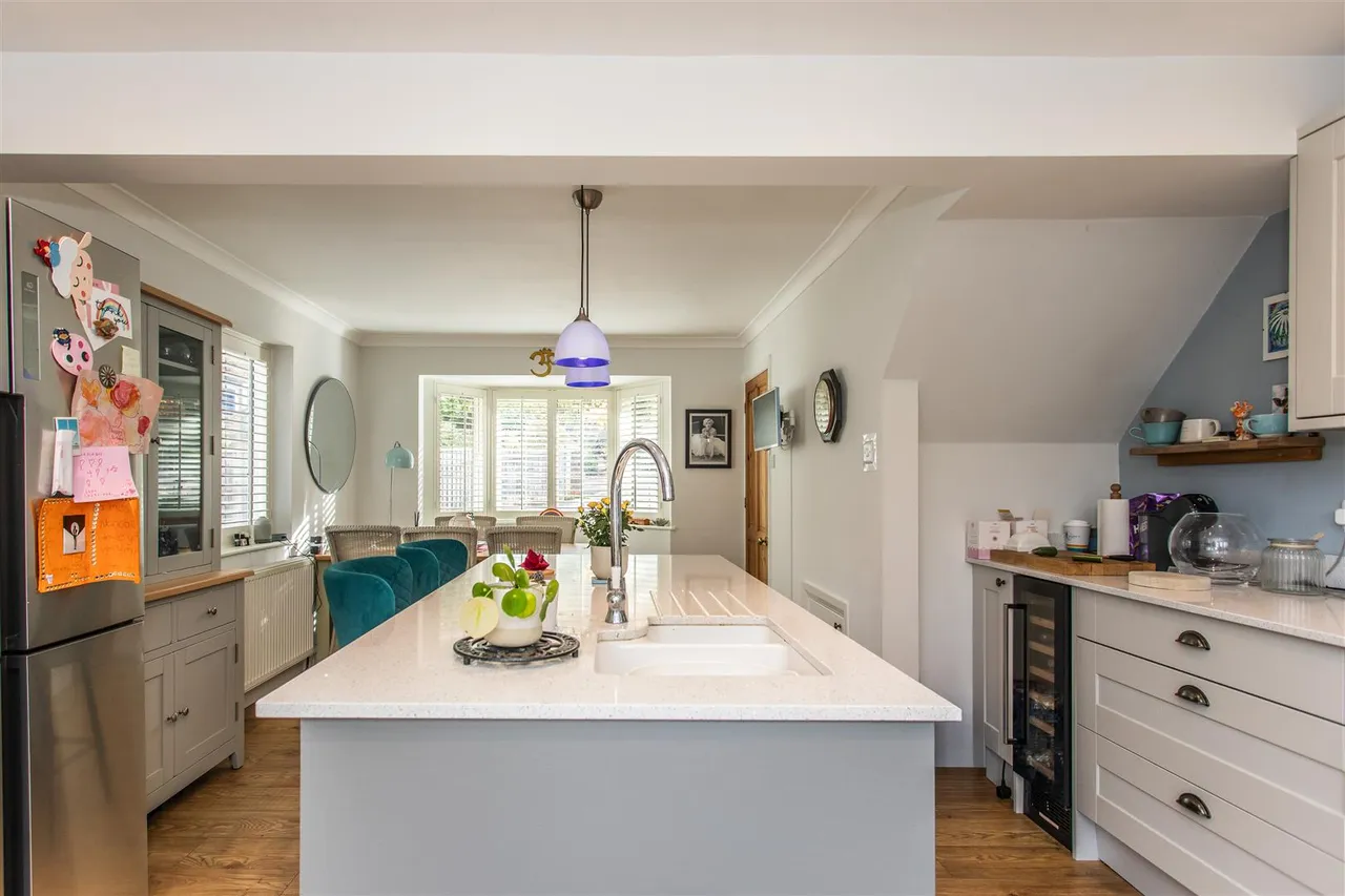 Claremont Rise, Uckfield, East Sussex, TN22 2AH, photo 8