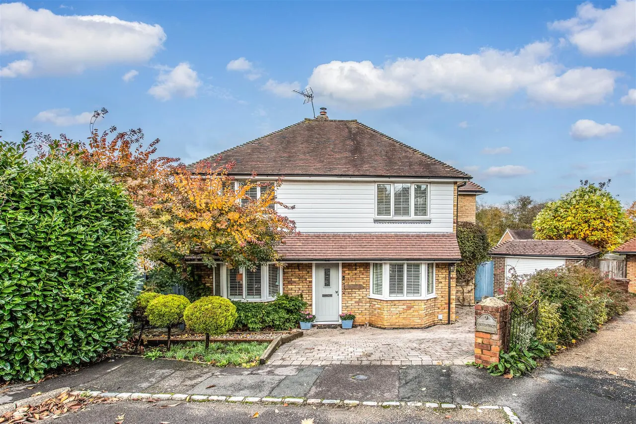 Claremont Rise, Uckfield, East Sussex, TN22 2AH, photo 36