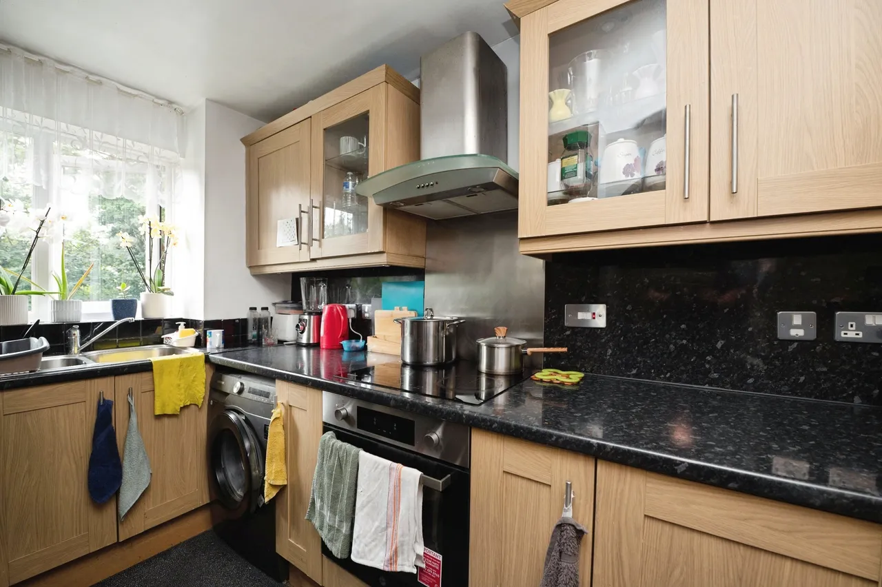Linnet Way, Purfleet-On-Thames, RM19, photo 5