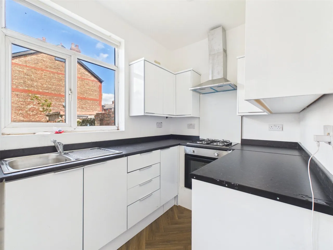Barton Lane, Eccles, Manchester, Greater Manchester, M30 0HJ, photo 18