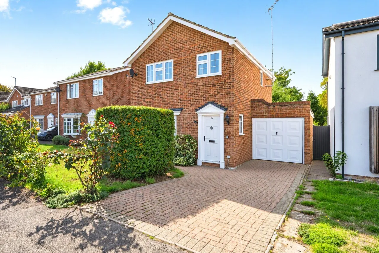 3 bed house for sale, Windsor Avenue, Leighton Buzzard, LU7