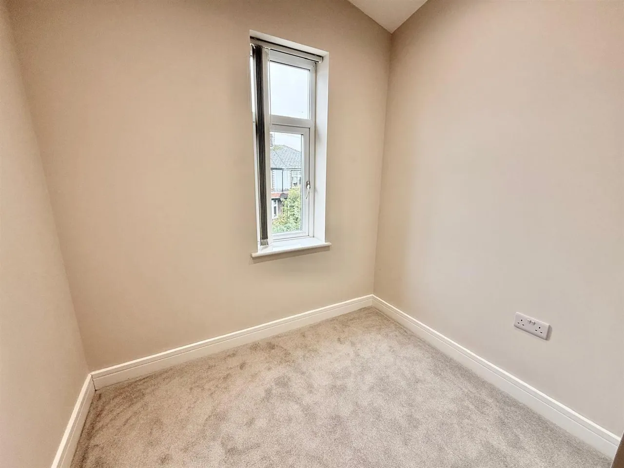 Waldon Road, Macclesfield, SK11, photo 12