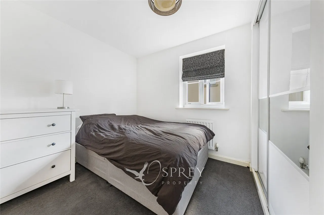 Benefield Road, Oundle, PE8, photo 5
