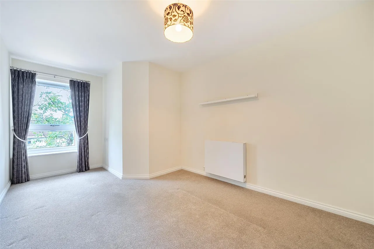 Marsh Road, Pinner, HA5, photo 7