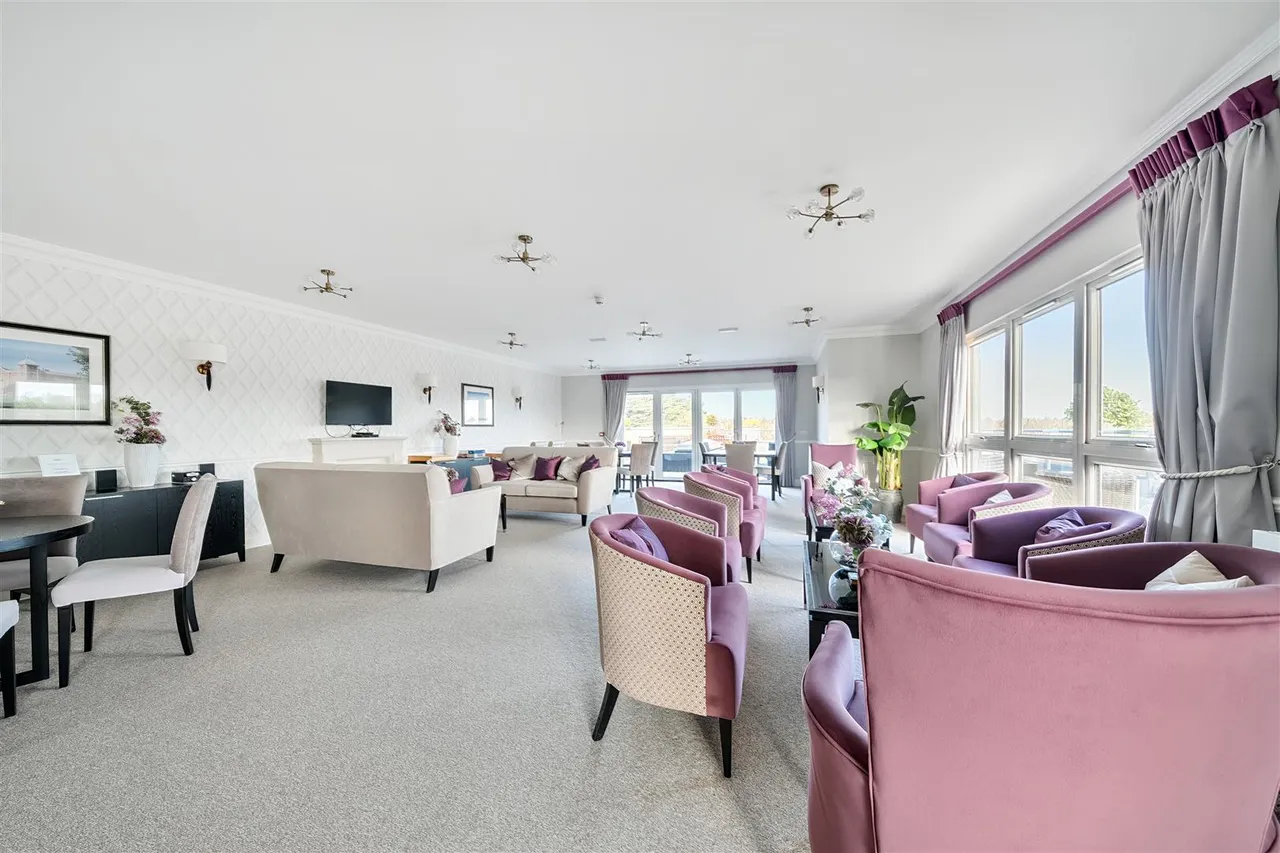Marsh Road, Pinner, HA5, photo 11