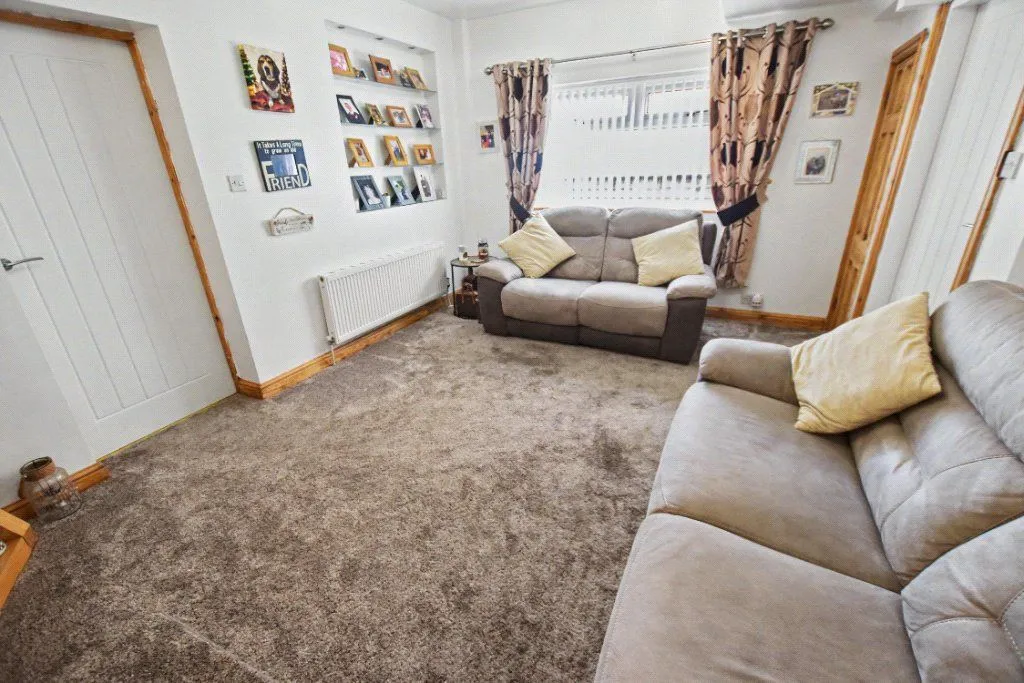 Whitehall Road, Leeds, LS12, photo 15