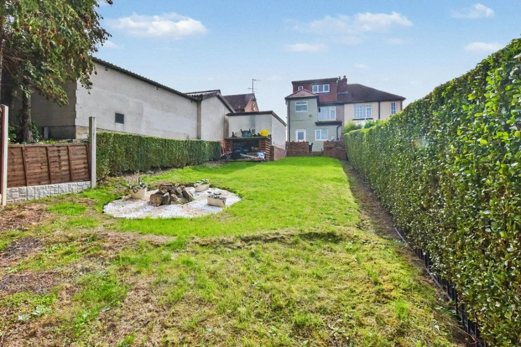 Whitehall Road, Leeds, LS12, photo 13