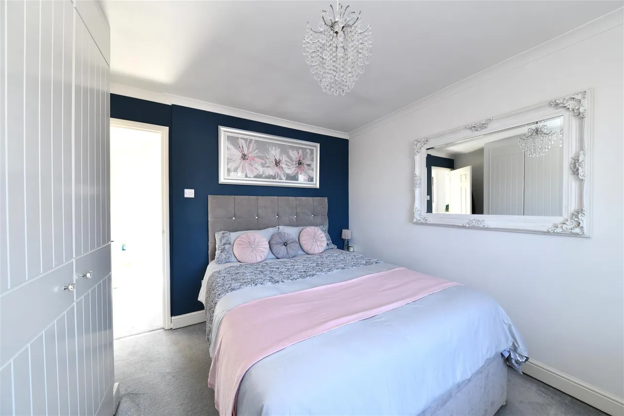 Thirlmere, Stevenage, Herts, SG1 6AQ, photo 11