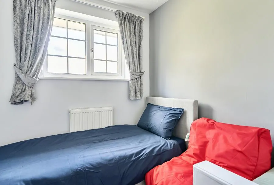 Brockworth, Yate, BS37, photo 8