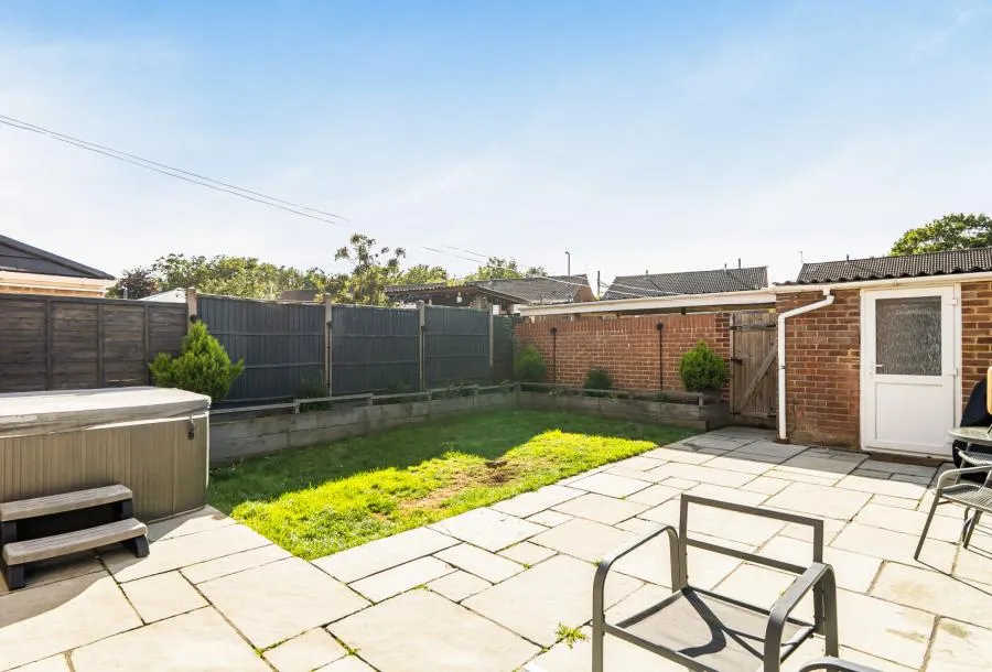 Brockworth, Yate, BS37, photo 5