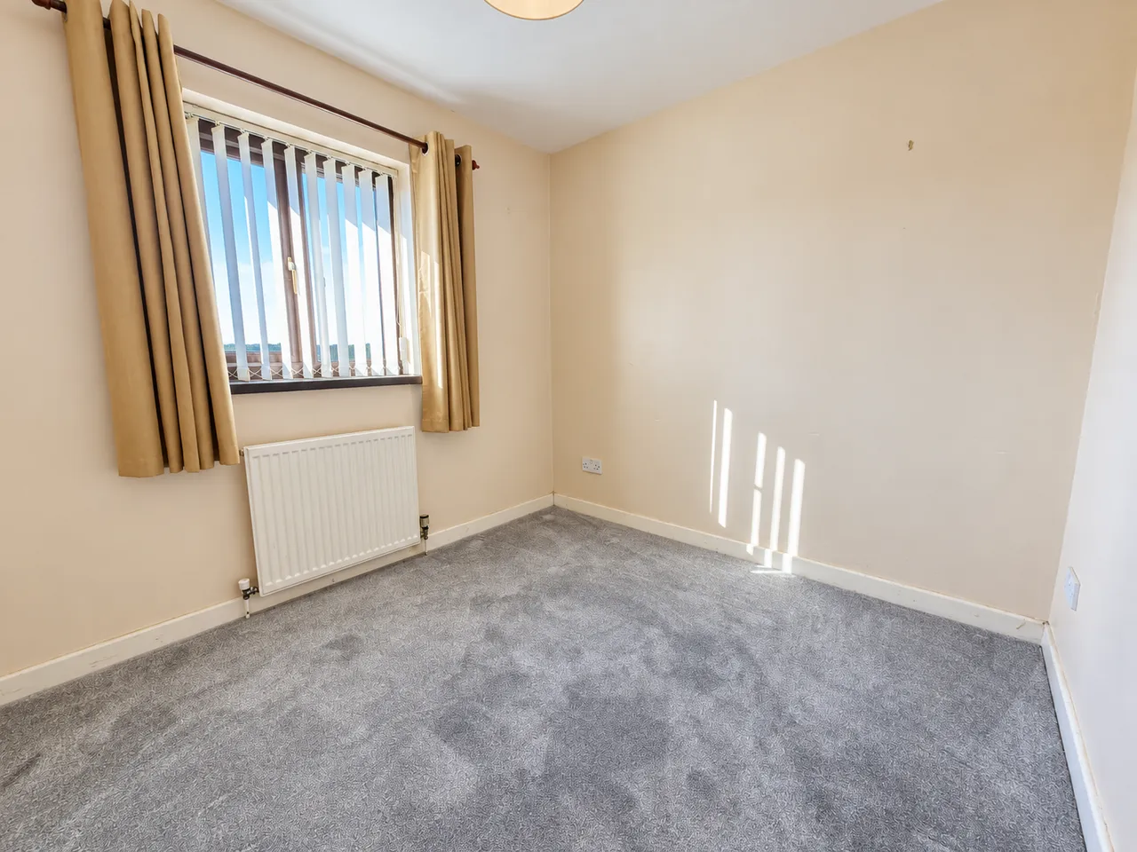 Old Farm Court, Llansamlet, photo 9