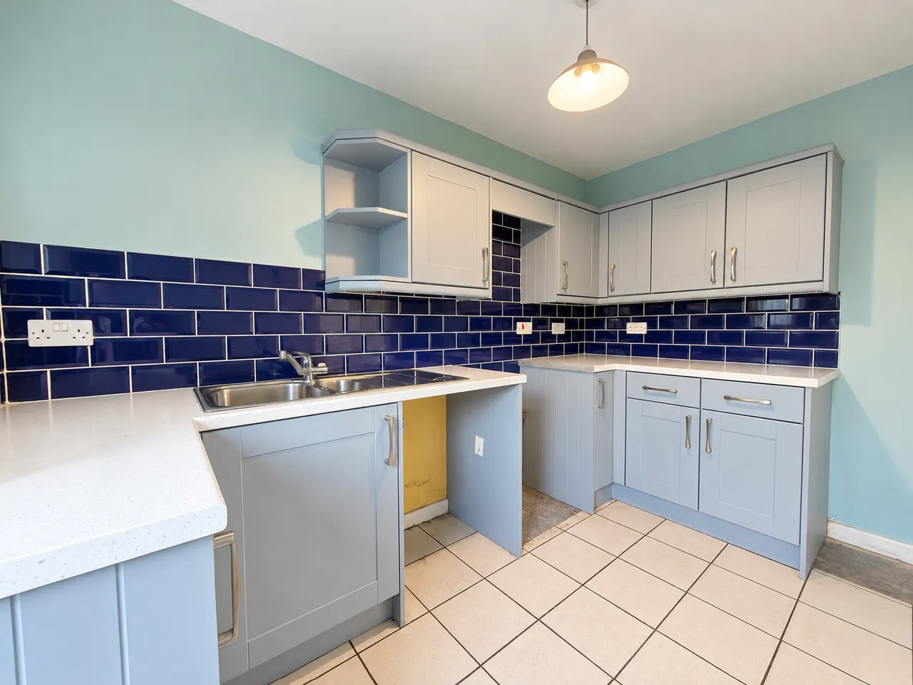 Old Farm Court, Llansamlet, photo 6