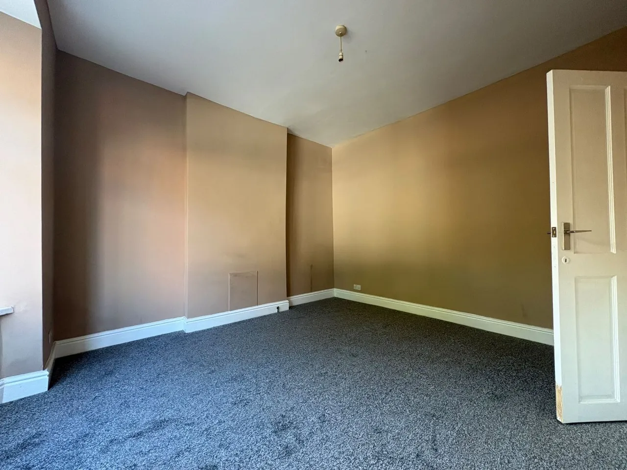 Woodhead Road, Sheffield, S2, photo 8