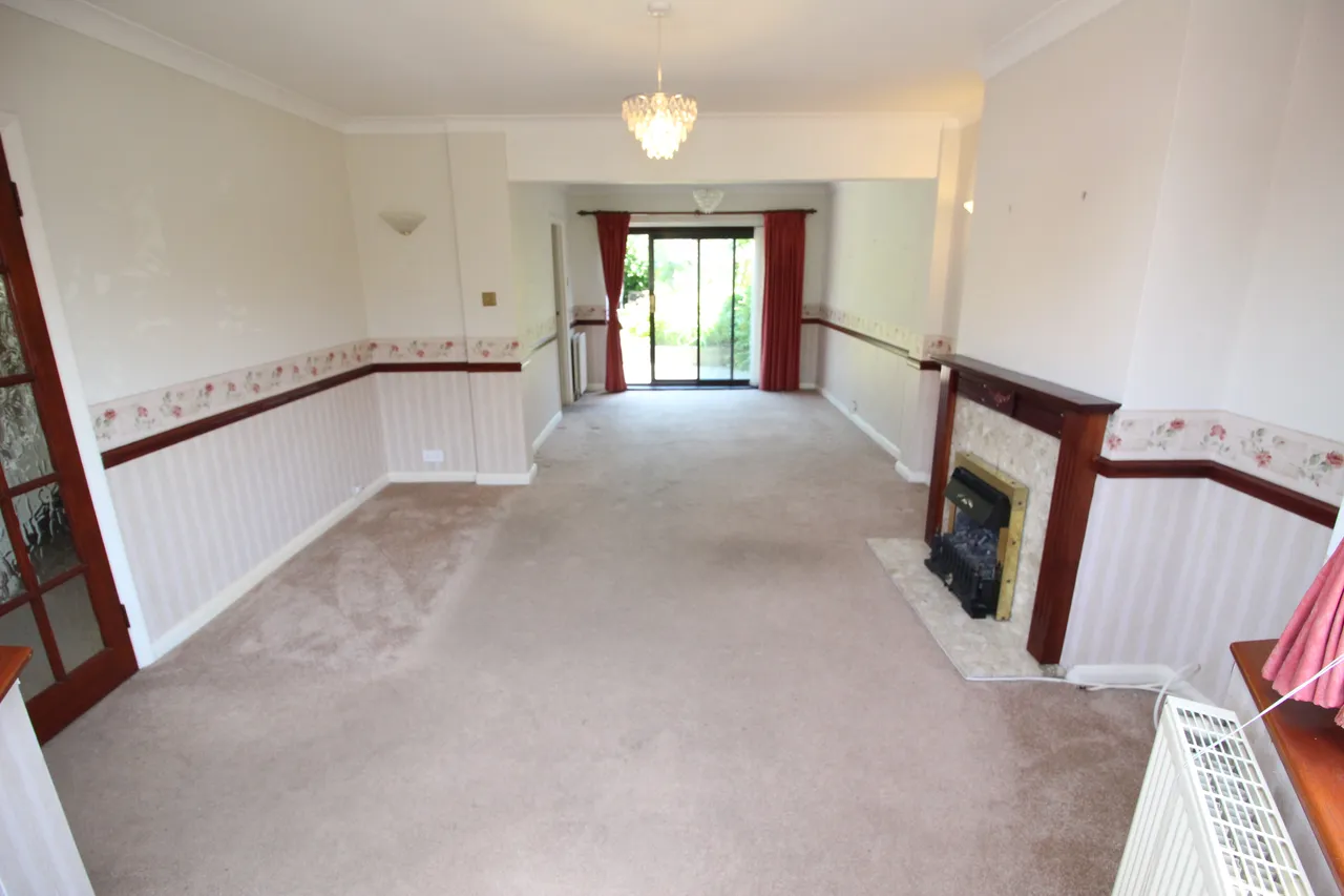 Stoneleigh Park Road, EPSOM, Surrey, Epsom, KT190RQ, photo 4