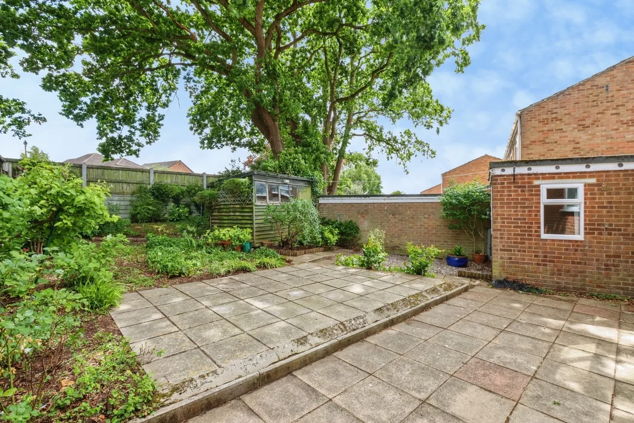 Seliot Close, Oakdale, BH15, photo 7
