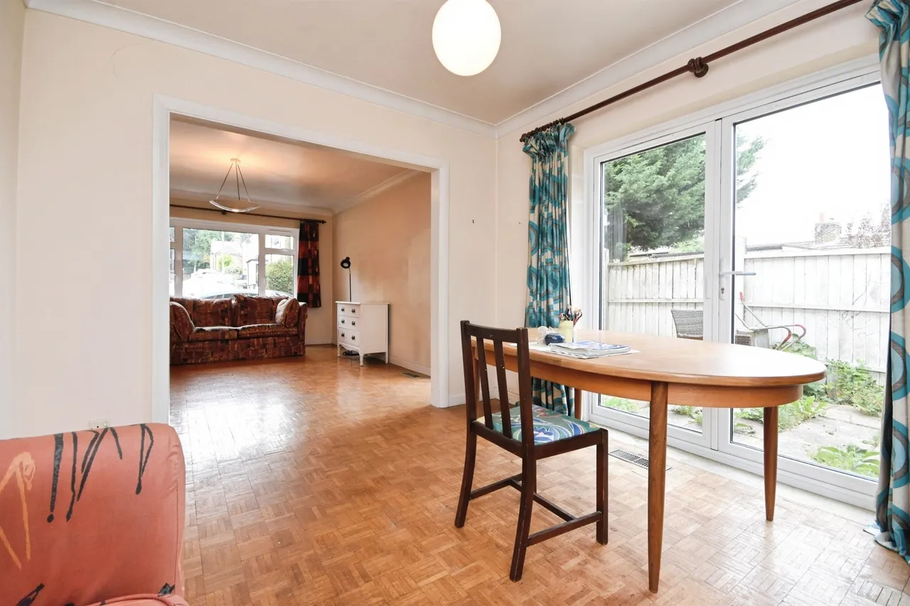 Sussex Road, Warley, Brentwood, photo 6