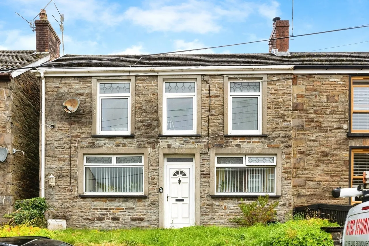 3 bed house for sale, Alltygrug Road, Ystalyfera, SA9