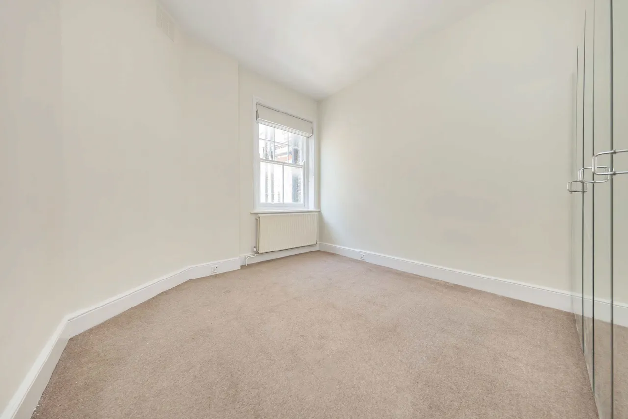 49a Primrose Mansions, Prince of Wales Drive, London, photo 4
