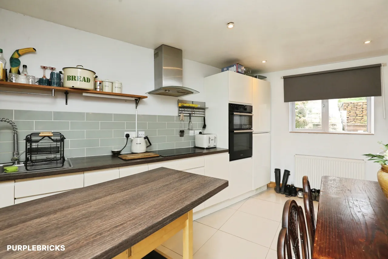 St. Edmunds Avenue, Newcastle, ST5, photo 15