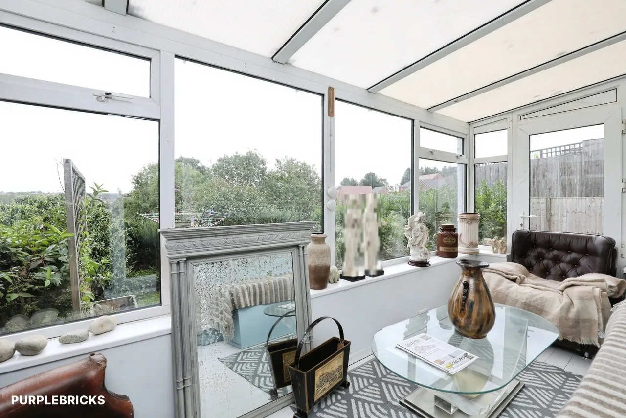 St. Edmunds Avenue, Newcastle, ST5, photo 9