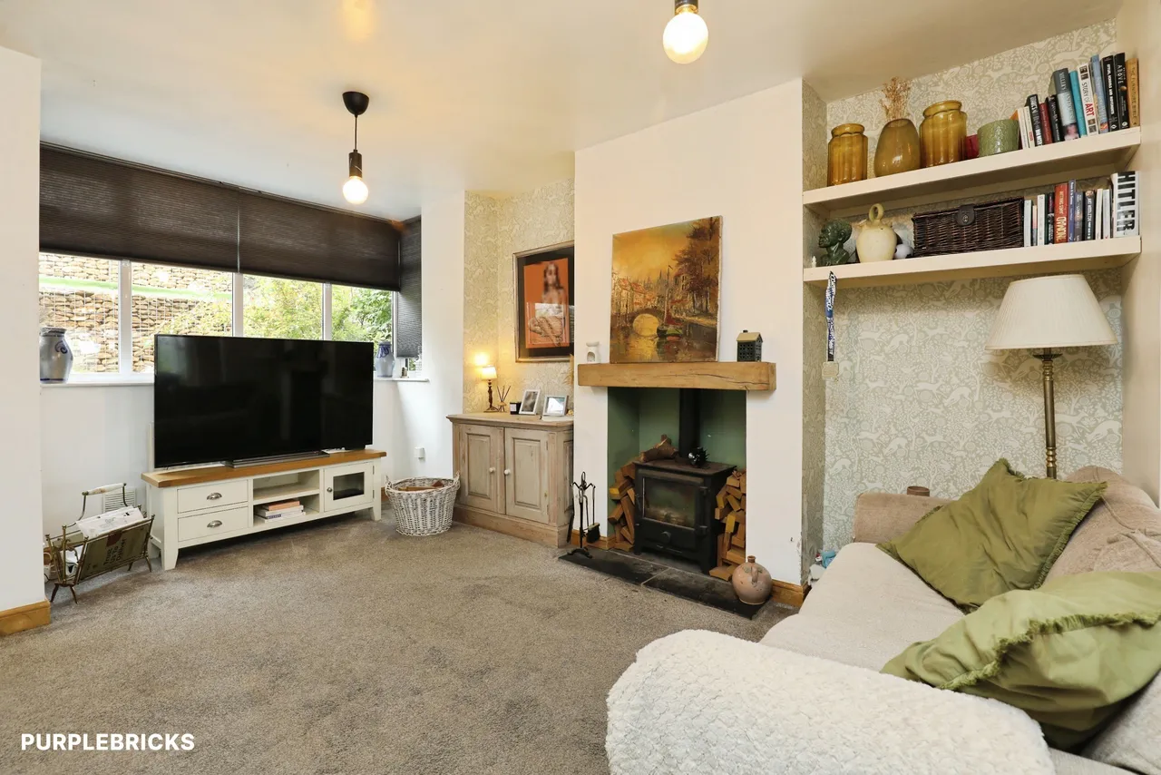 St. Edmunds Avenue, Newcastle, ST5, photo 3
