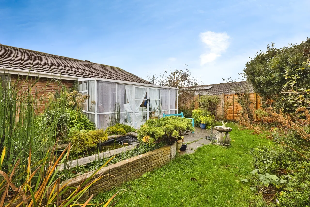 Harbourne Close, Burnham-On-Sea, TA8, photo 15