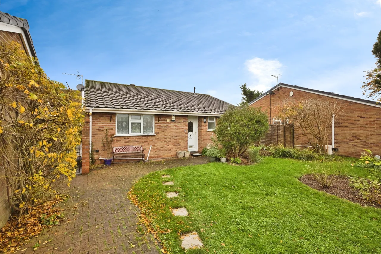 2 bed house for sale, Harbourne Close, Burnham-On-Sea, TA8