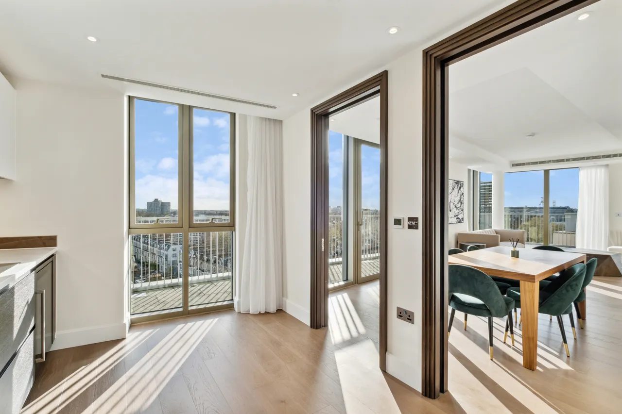 Warwick Lane, London, W14, photo 6